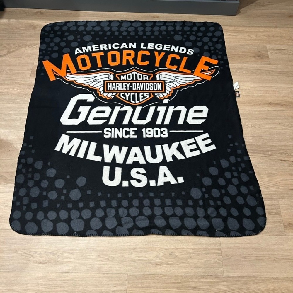 Harley-Davidson American Legends‎ Fleece Blanket Genuine Milwaukee USA Black